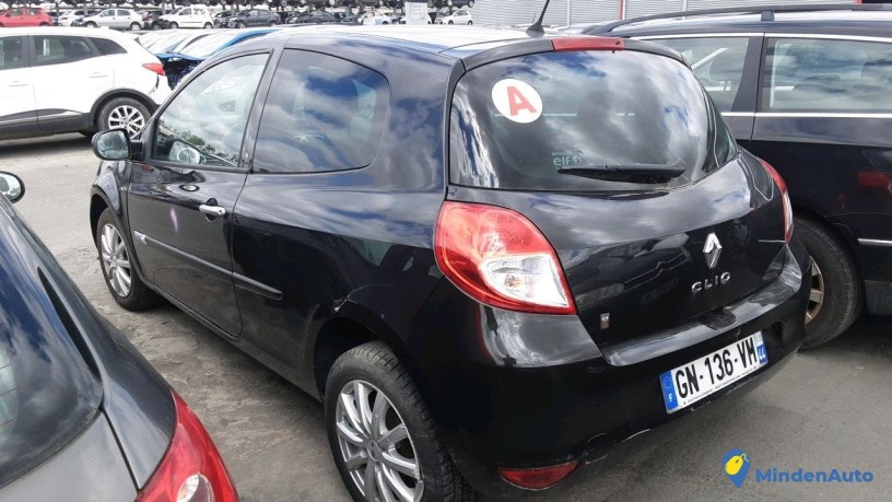 renault-clio-3-ph2-gn-136-vm-big-2