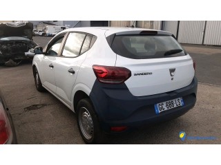 DACIA SANDERO GC-688-LS