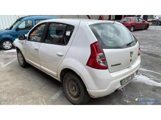 DACIA SANDERO 1 Référence du véhicule 11774096