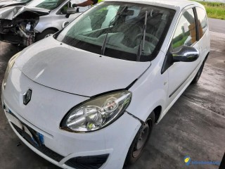 RENAULT TWINGO II 1.2I ECO2 75 Réf : 323386