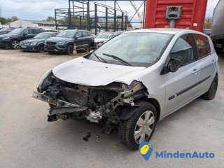 Renault Clio III 1.5L DCI 68