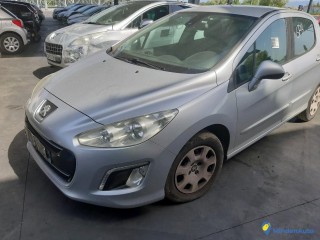 PEUGEOT 308 1.6 E-HDI 112 Réf : 329443 CARTE GRISE