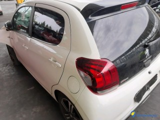 PEUGEOT 108 1.2 PURETECH 82 GT-LINE Réf : 323825