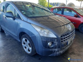 PEUGEOT 3008 1.6 HDI 110 Réf : 328134