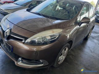 RENAULT SCENIC III 1.5 DCI 110 Réf : 326143