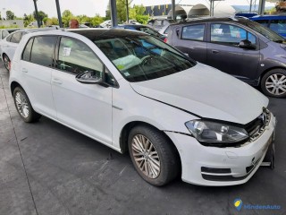 VOLKSWAGEN GOLF VII 1.2 TSI 105 CUP Réf : 327762