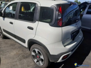 FIAT PANDA III HYBRID 70 CITY CROSS Réf : 329942