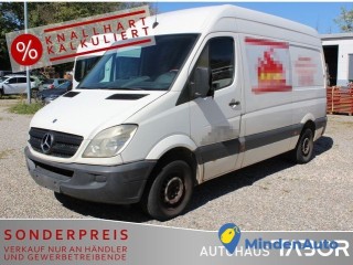 Mercedes-Benz Sprinter II HKa 211 CDI Klima AHK 80 kW (109 hp)