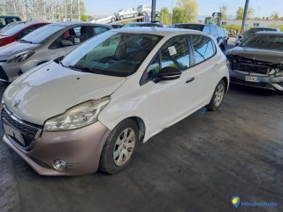 PEUGEOT 208 1.6 E-HDI 92 Réf : 330617