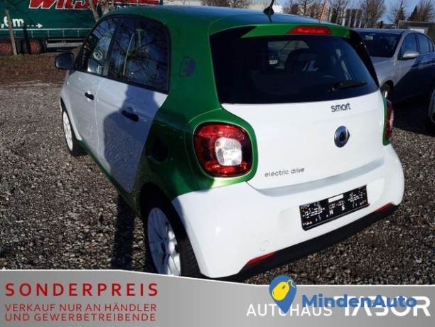 smart-fortwo-electric-drive-cool-audio-package-klimaau-60-kw-82-ch-big-1