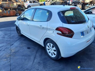 PEUGEOT 208 1.6 BLUEHDI 75 LIKE Réf : 330457