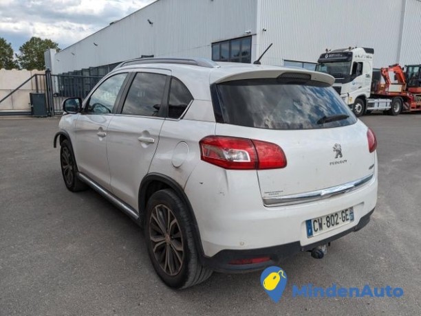 peugeot-4008-18-hdi-150-allure-4wd-big-2