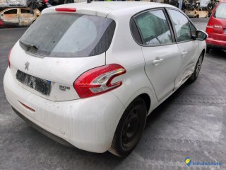 PEUGEOT 208 1.6 HDI 92 ACTIVE Réf : 316973