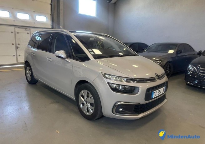 citroen-c4-spacetourer-16bluehdi-120cv-du-062018-big-1