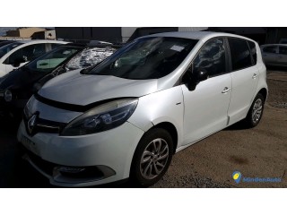 RENAULT MEGANE DV-566-XN