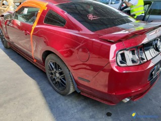 FORD MUSTANG 3.7 V6 213 Réf : 322445