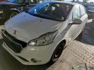 PEUGEOT 208 1.6 E-HDI 92 Réf : 330937