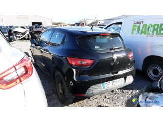 RENAULT CLIO DF-759-VH