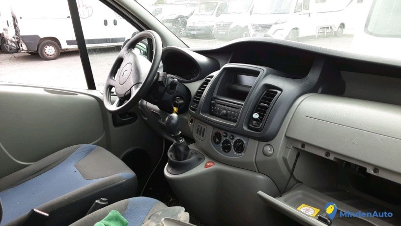 renault-trafic-ce-720-mw-big-4