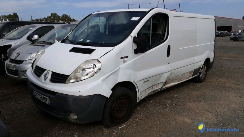 renault-trafic-ce-720-mw-big-3