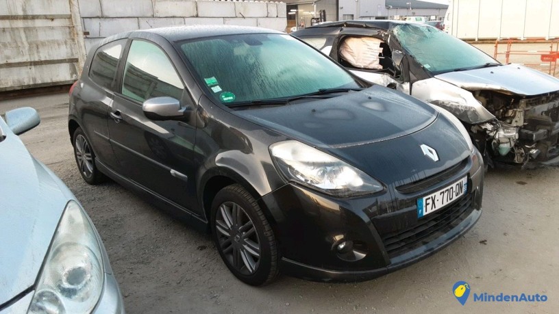 renault-clio-fx-770-qn-big-1