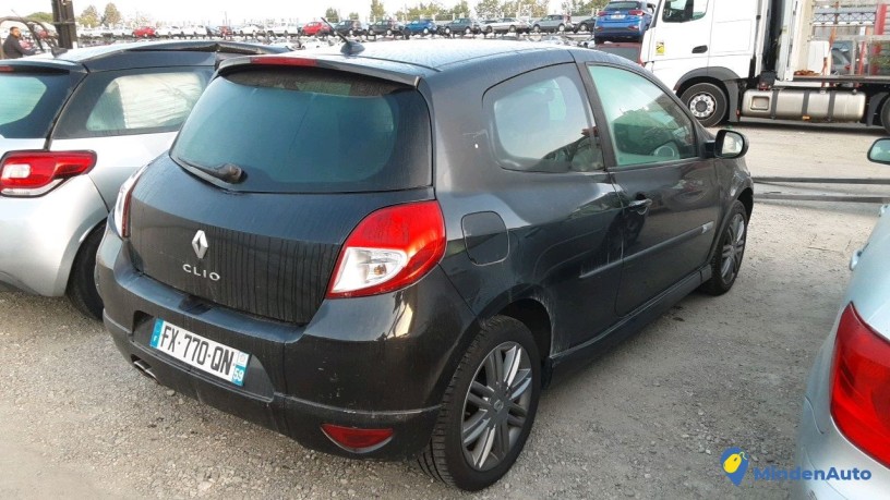 renault-clio-fx-770-qn-big-3