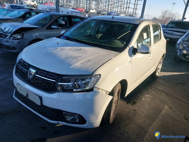 dacia-sandero-15-dci-90-laureate-gazole-337110-big-2