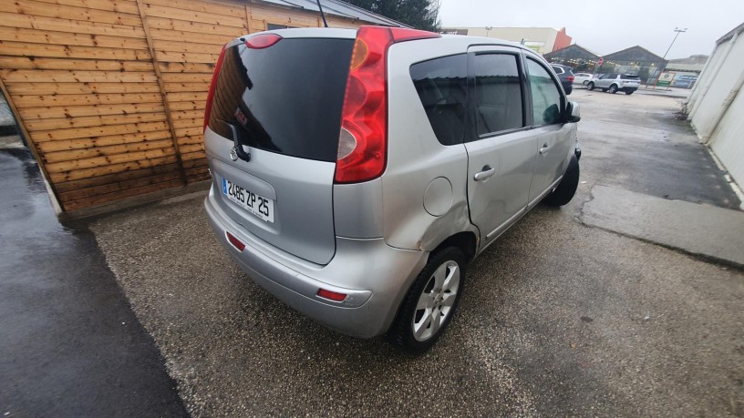 nissan-note-1-big-2