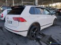 volkswagen-tiguan-ii-20-tdi-150-dsg7-gazole-336821-small-0