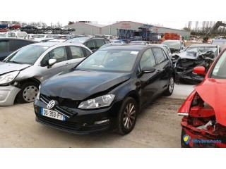 VOLKSWAGEN GOLF  DS-353-FT