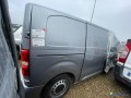 citroen-jumpy-20-bluehdi-180-small-1