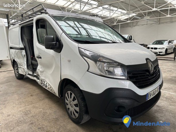 renault-trafic-cabine-approfondi-6-places-125ch-big-1