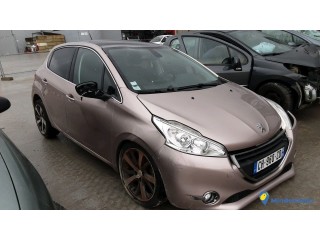 PEUGEOT  208  CH-960-ZD