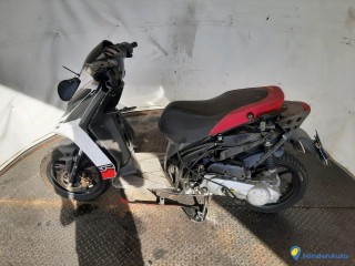 APRILIA SR MT 50 - ESSENCE   328950