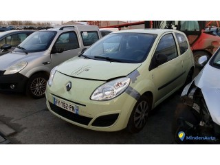 RENAULT  TWINGO  FY-762-PN