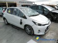 toyota-yaris-hybrid-small-2