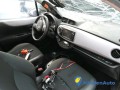 toyota-yaris-hybrid-small-4