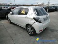 toyota-yaris-hybrid-small-1