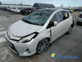 toyota-yaris-hybrid-small-0