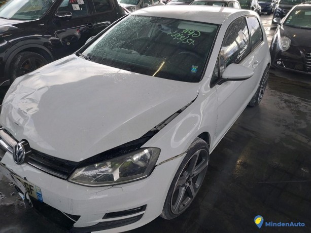 volkswagen-golf-vii-16-tdi-90-confortlin-gazole-big-2