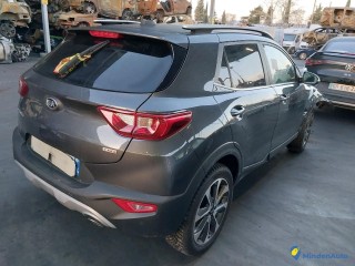 KIA STONIC 1.0 T-GDI 120 - ESSENCE