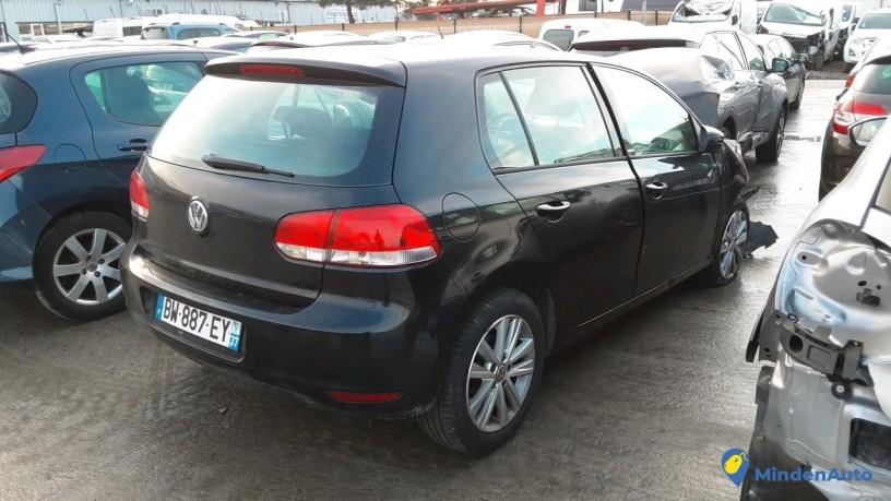 volkswagen-golf-bw-887-ey-big-1