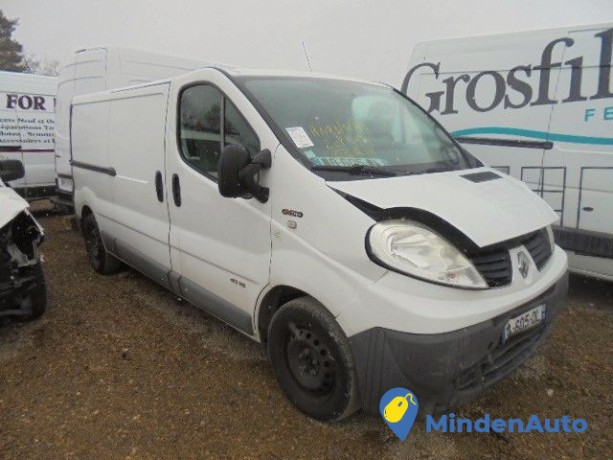 renault-trafic-20-dci-115-db605-big-3