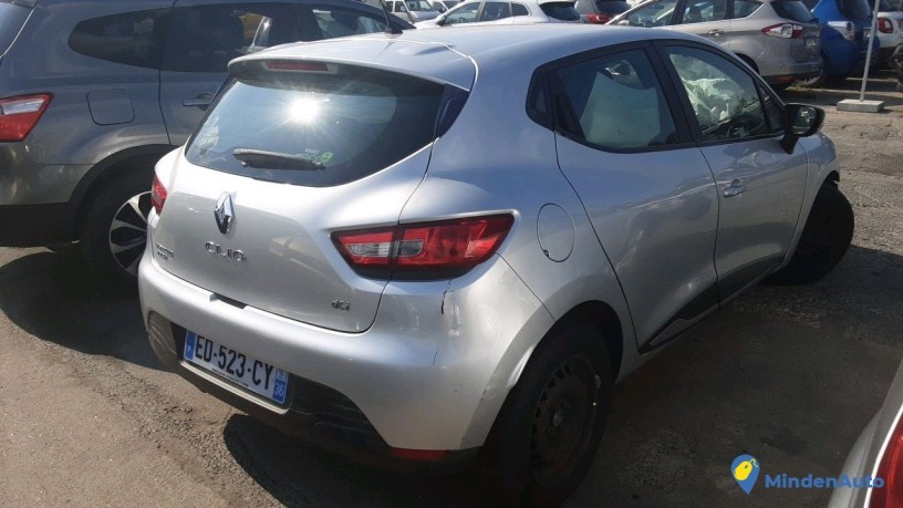 renault-clio-ed-523-cy-big-1