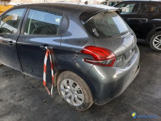 PEUGEOT 208 1.2 PURETECH 82 Réf : 317672