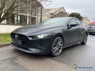 Mazda 3 HYBRIDE endommagée CARTE GRISE OK