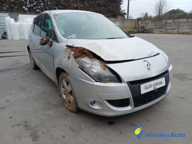 renault-scenic-3-phase-1-12521921-big-3