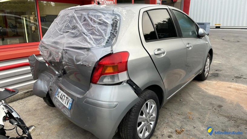 toyota-yaris-2-phase-2-12019390-big-2