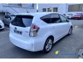 toyota-prius-7places-small-2