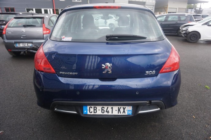 peugeot-308-1-big-16